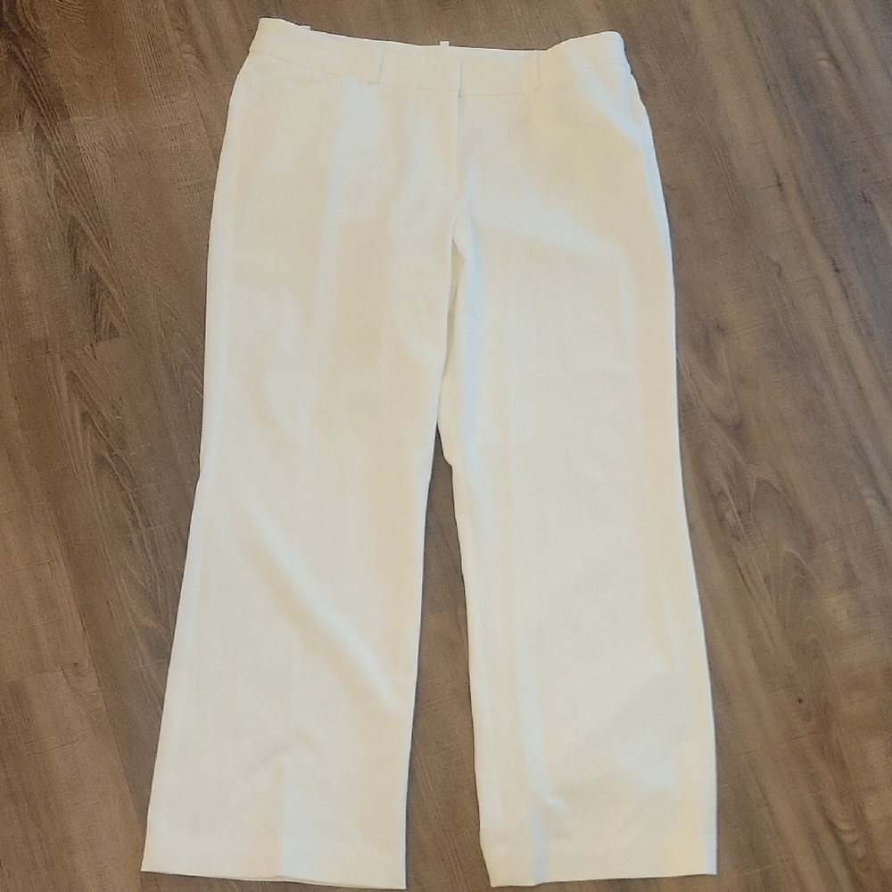 Worthington White Wide Leg Pants. Petite Modern Fit. 16p